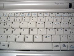caracteres especiales en el teclado